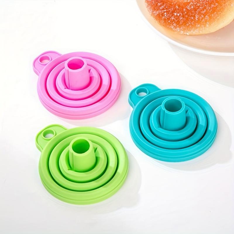 3Pcs Folding Funnel Telescopic Sub-packer Large Food Grade Oil Leakage Small Funnel Pouring Wine Artifact Silicone Oil Pouring Fuel Funnel