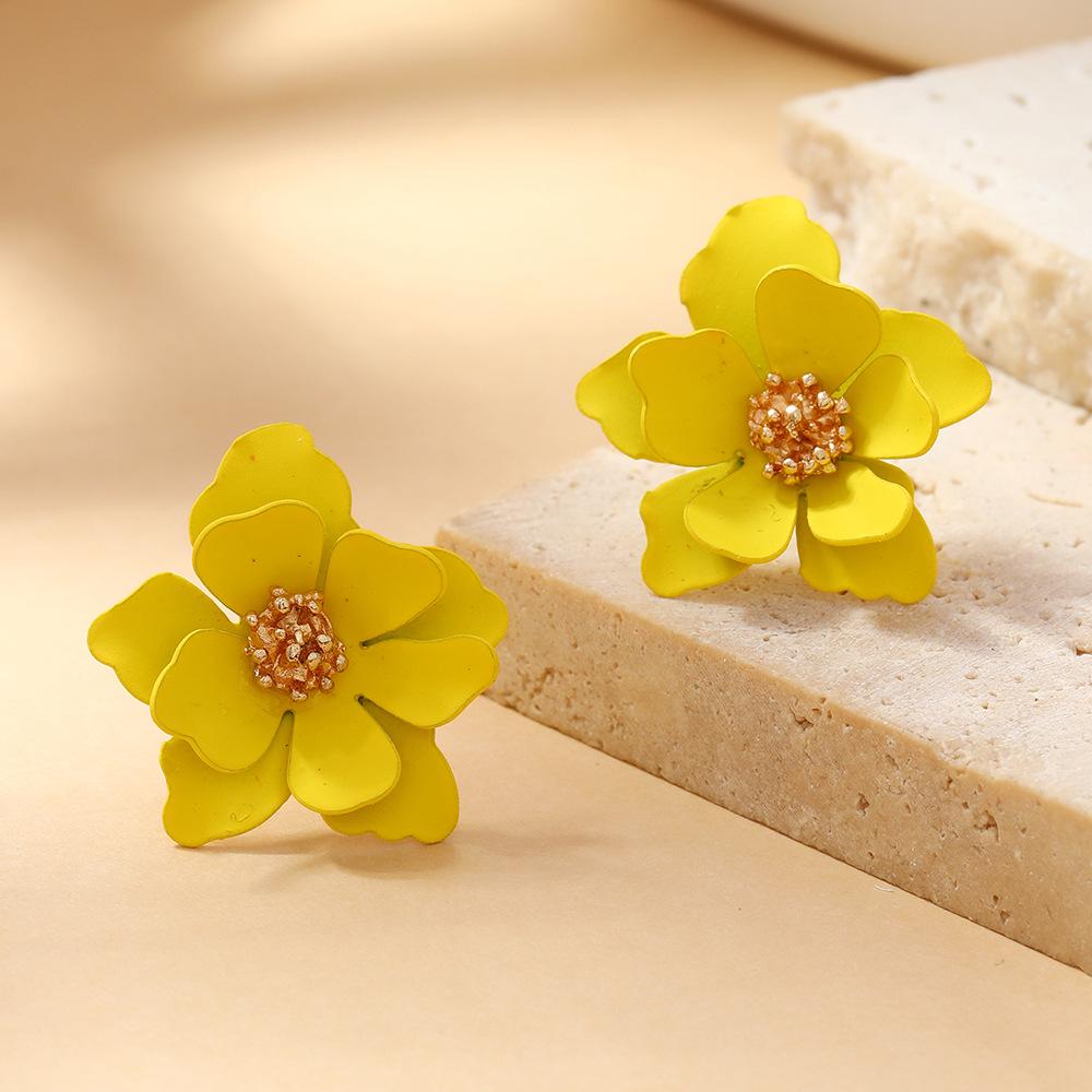 Women's Multi-layer Petal Flower Earrings - Japanese Korean Style
