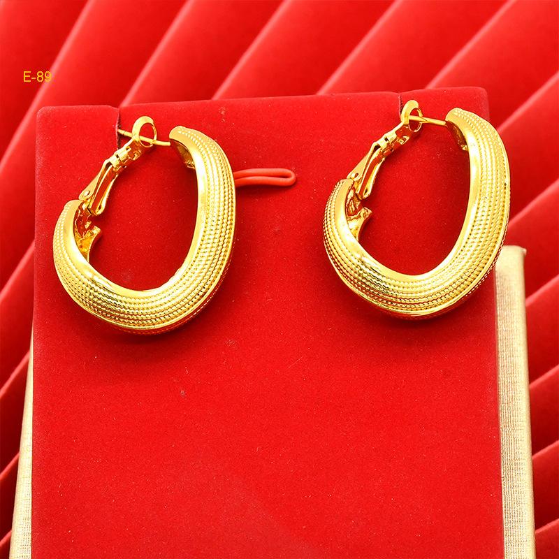 Dubai Bridal Jewelry 24K Gold Plated Earrings Exaggerated Vintage Nigerian Ladies Personalized Simple Earrings 2026