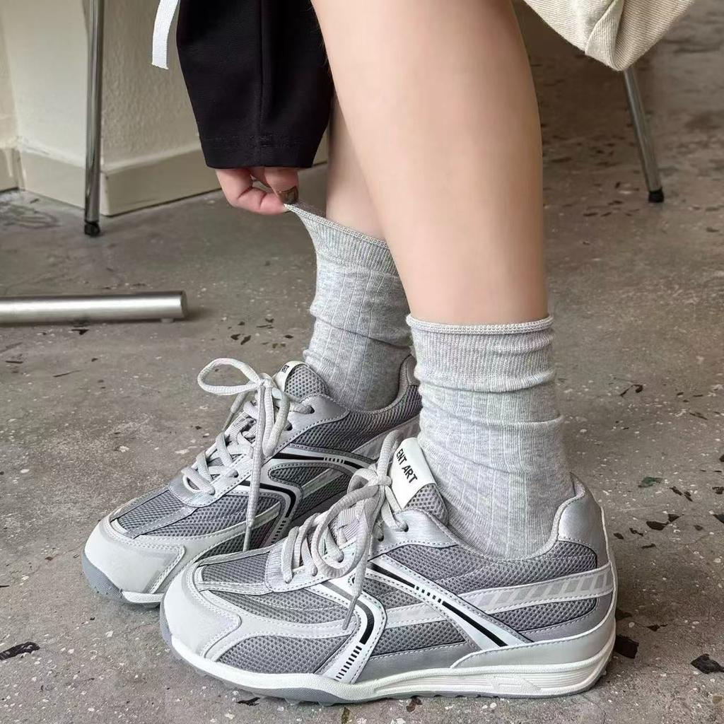 2025 autumn new invisible inner height increase 5CM thick-soled lace-up women's board shoes versatile casual sports shoes German training shoes