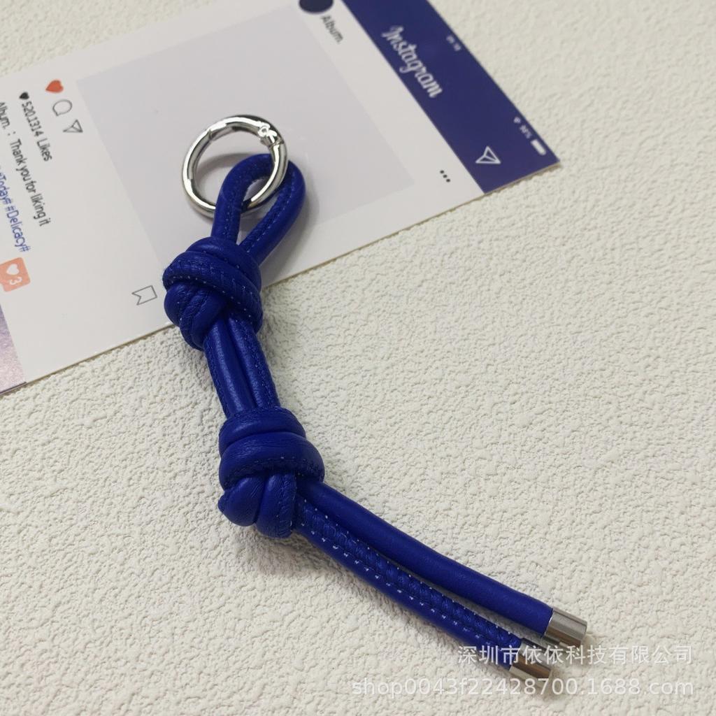 New DIY Leather Keychain Pendant Niche Simple Candy Color Leather Rope Woven Bag Pendant Is Versatile and Casual
