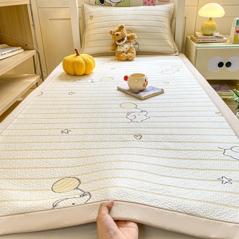Ice Silk Cooling Mat Set - Jacquard, Machine Washable, Foldable, 3-Piece for Summer
