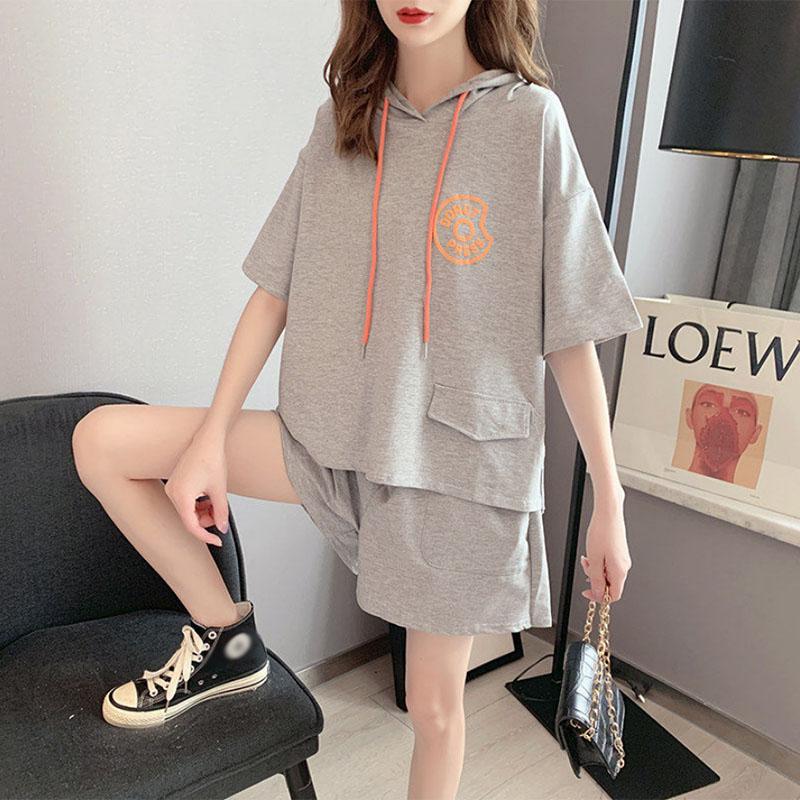 Women Loose Fit Summer Casual Hooded Short-sleeved Sweater Hoodie Sports Shorts Two-piece Fashion Suit