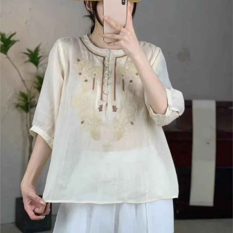 

Johnature Women Embroidery Floral Shirts Tops O-Neck Half Sleeve Blouses Summer Vintage Solid Color Shirts One Size бежевый