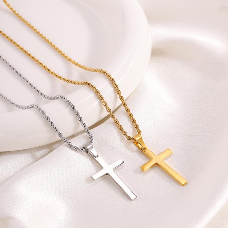 Men's Twist Chain Double Layer Cross Pendant: Titanium Stainless Steel, Non-Fading, High-End Fashion Versatile Necklace.