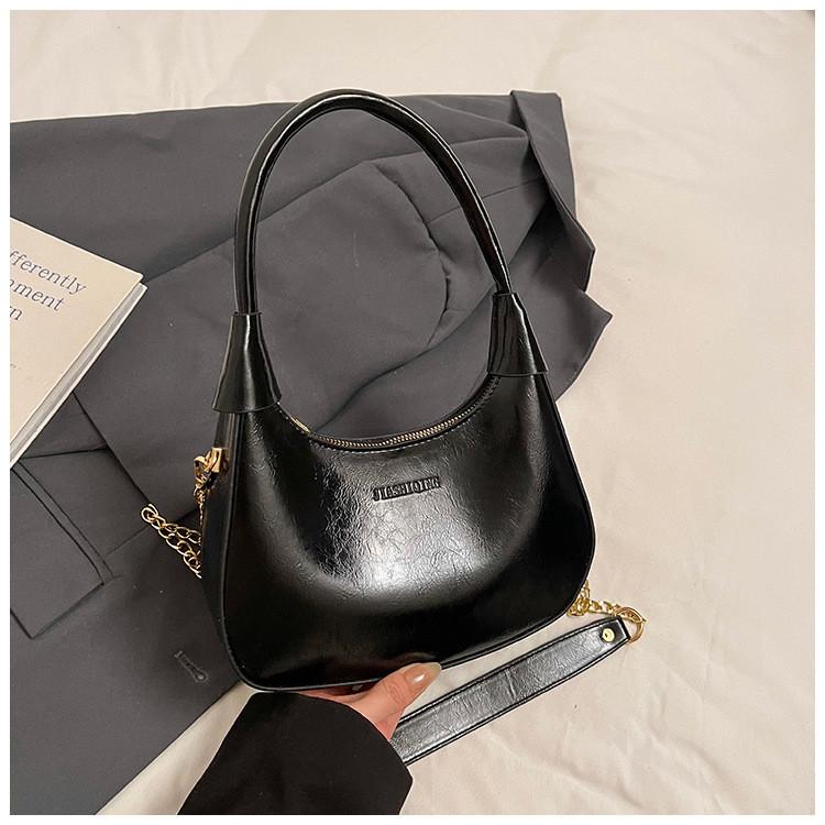 IELGY Fashion Patent Leather Portable Crescent Bag Underarm Bag