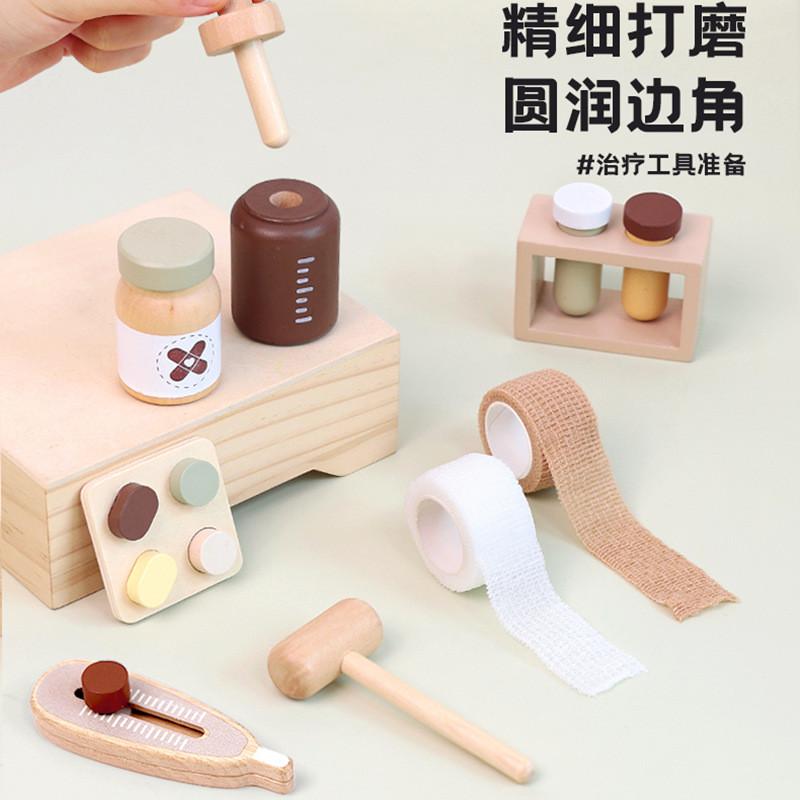Childrens Wooden Medical Kit Toy For Imaginative Role Playing Learning