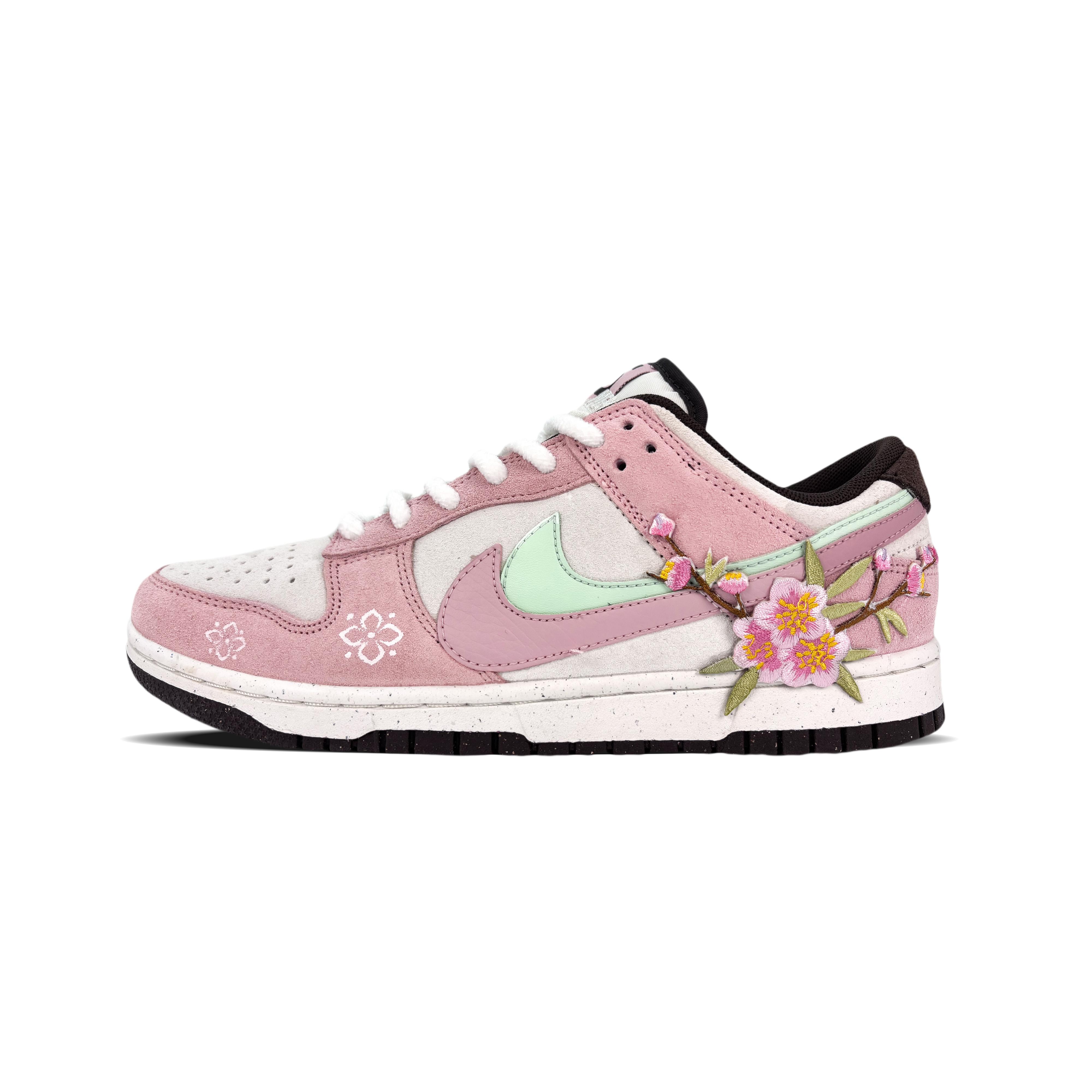 

Nike Dunk Slip Resistant Abrasion Resistant Low top Skateboard Shoes Women s White Pink HV1799-161(Team188-) 40