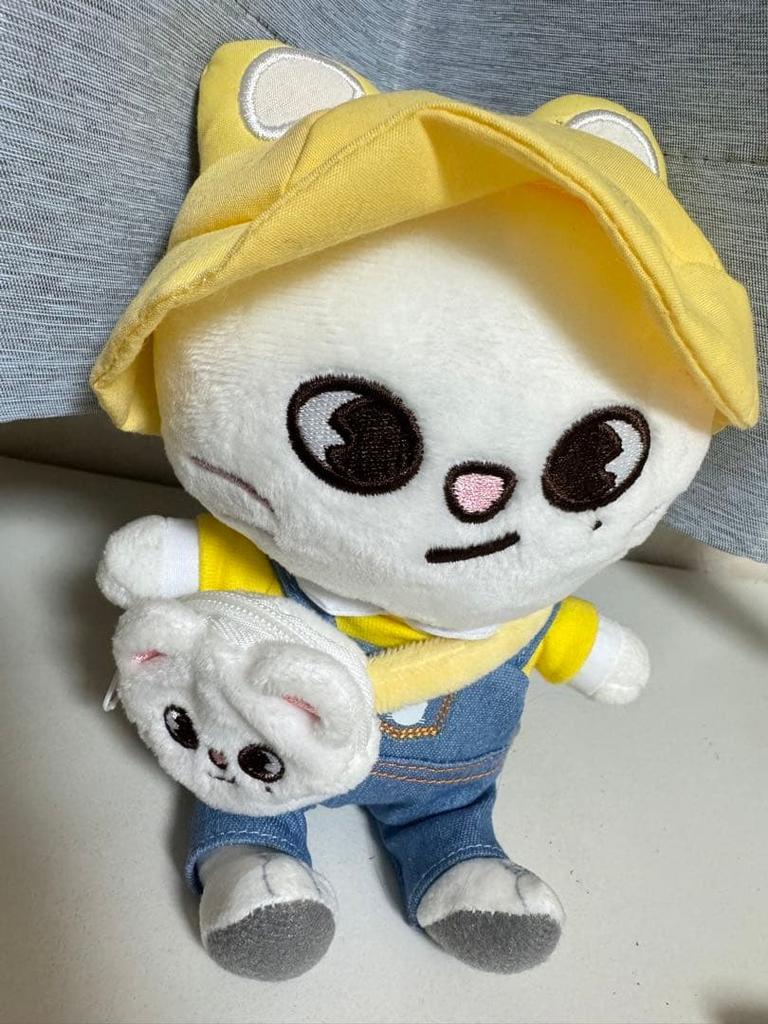 [USED] Genieretto Plush Toy for Kindergarteners Mini Pochette