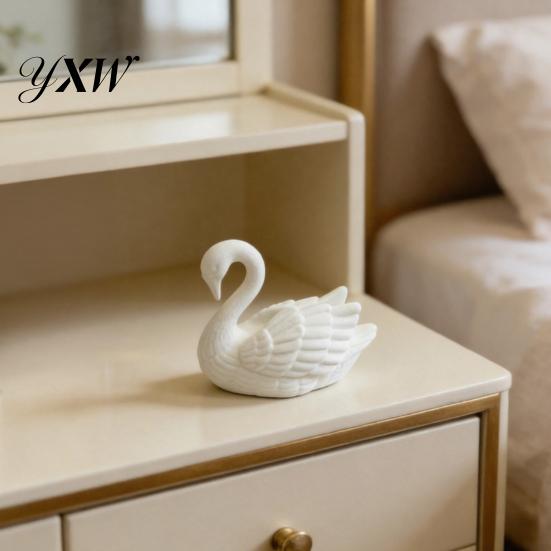 Elegancka Figurka Łabędzia 3D Drukowana Biała Figurka, Nowoczesna Minimalistyczna Dekoracja Posągu, Rzeźba Zwierzęcia Ozdoba Biurka do Domu Biura Salonu Półki