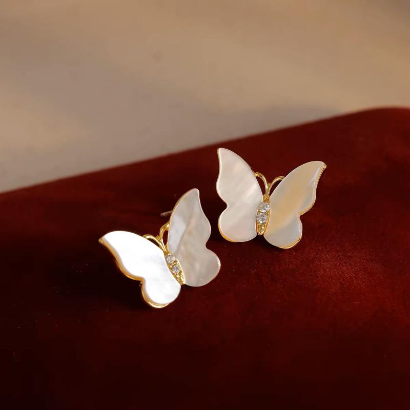 Elegant White Butterfly Mother-of-Pearl Stud Earrings - Light Luxury Fresh Summer Fairy Vibe