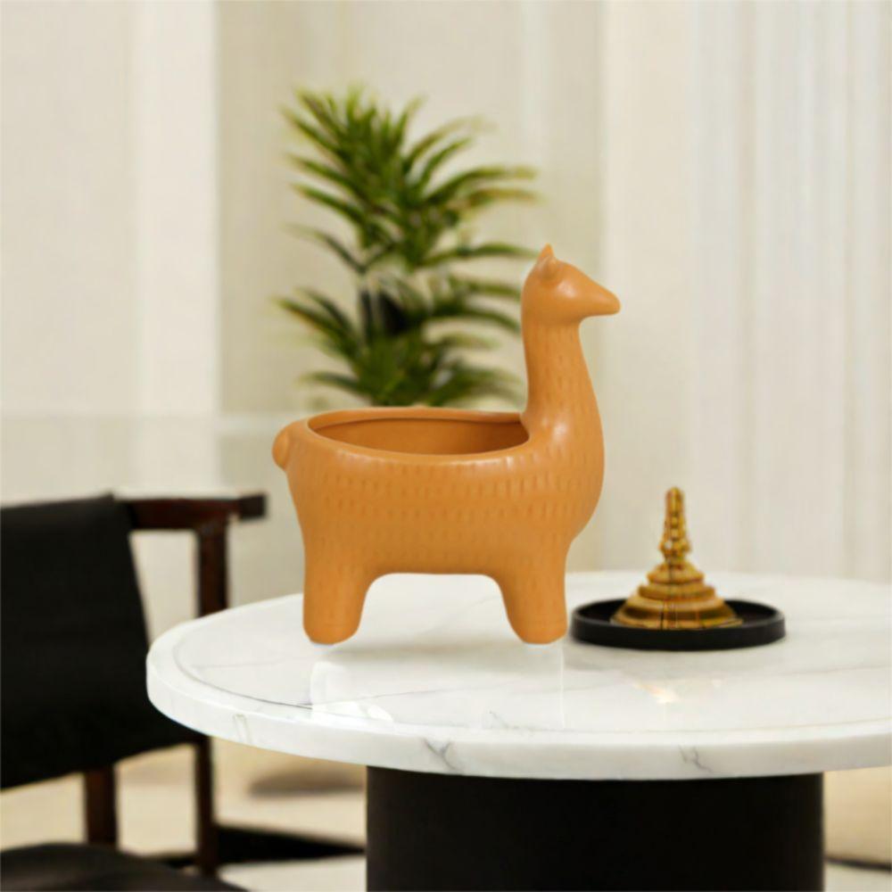 

Modern Animal Figurine Cute Alpaca Ornament Desktop Ornament Alpaca Key Tray Bedroom жовтий