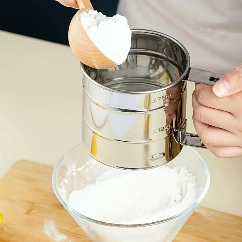 Flour Sieve,Handheld Stainless Steel Semi-automatic Hand Flour Sieve Hand Pressed Kitchen Powder Sieve Cake Sectional Baking