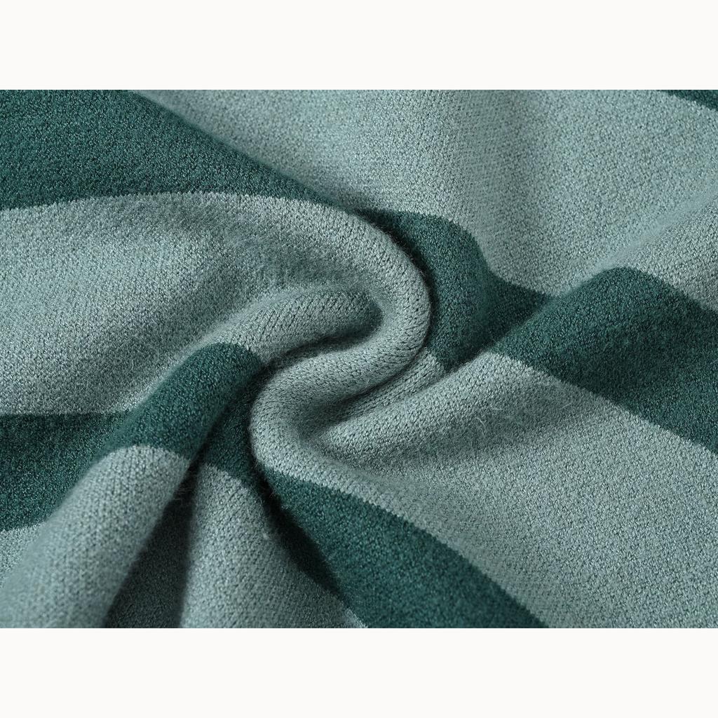 Autumn and Winter Boys and Girls Middle and Large Children Round Neck England Thick Stripes Outside The Inner Fashion Loose Sweater Tops