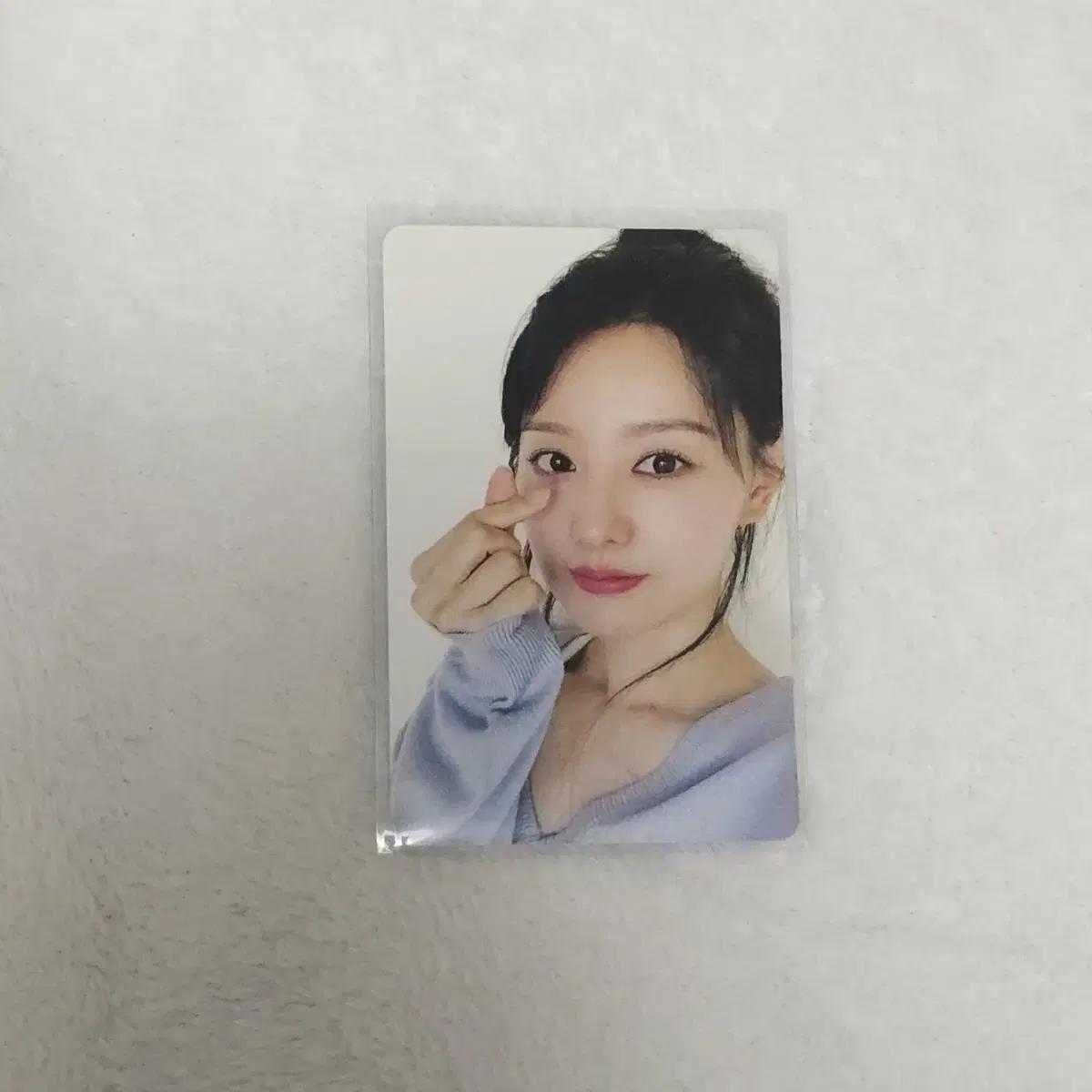 

Kim Jiwon Grip Talk Photo Card