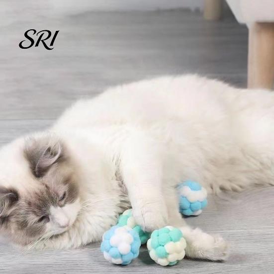 Plüsch-Katzen-Spielzeugball mit integrierter Glocke, weiche Macaron-Bälle, lustiges Spielzeug, bissfeste Kauspielzeuge für Wohnungskatzen und Kätzchen, Geräuschentwicklung