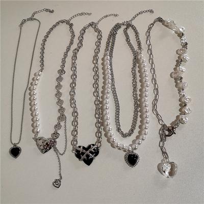 Cool Girl Butterfly Heart Shape Necklace Silver Color Choker Fashion Pendant Women Jewelry Accessories