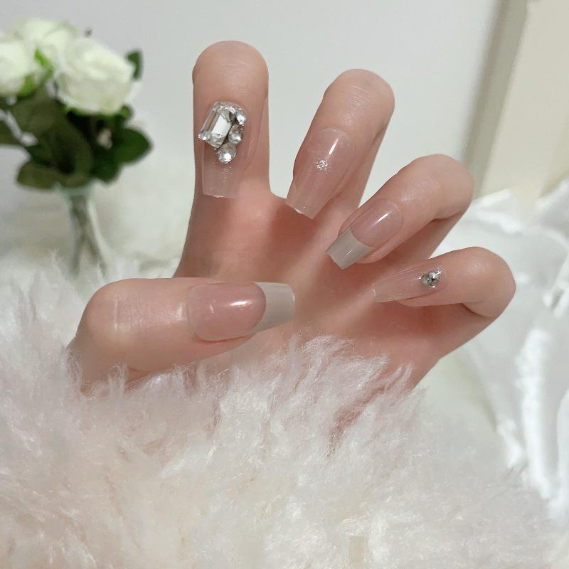 Luxurious Handmade Translucent Nail Tips for Autumn/Winter – Soft Texture, High-Class Feel