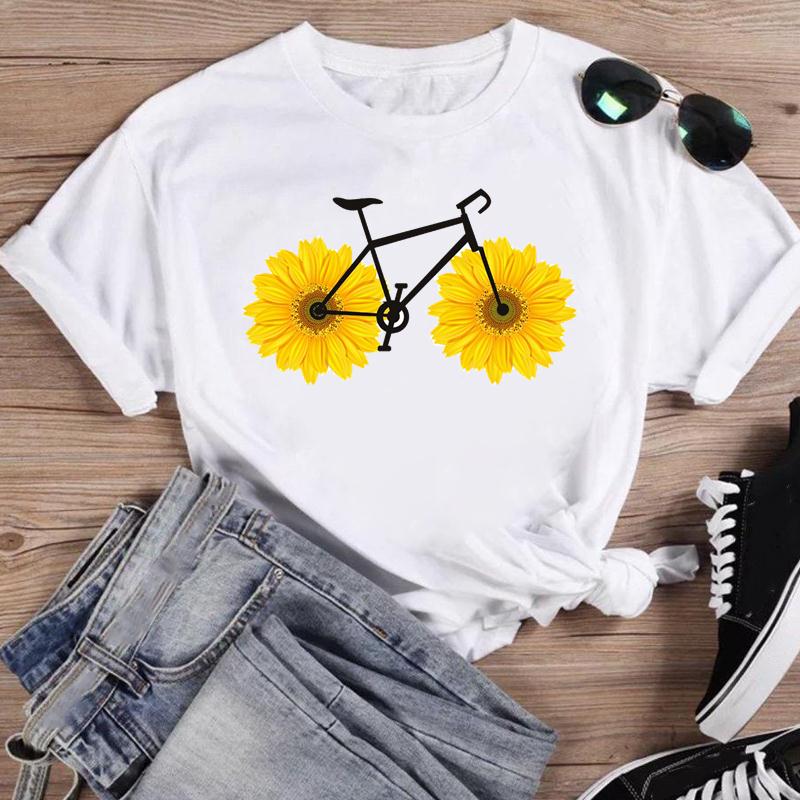 Tisk Camper Flower Vintage Móda Ženy Kreslený Krátký rukáv Grafika T Top Letní košile Trička Běžné Dámské Tričko