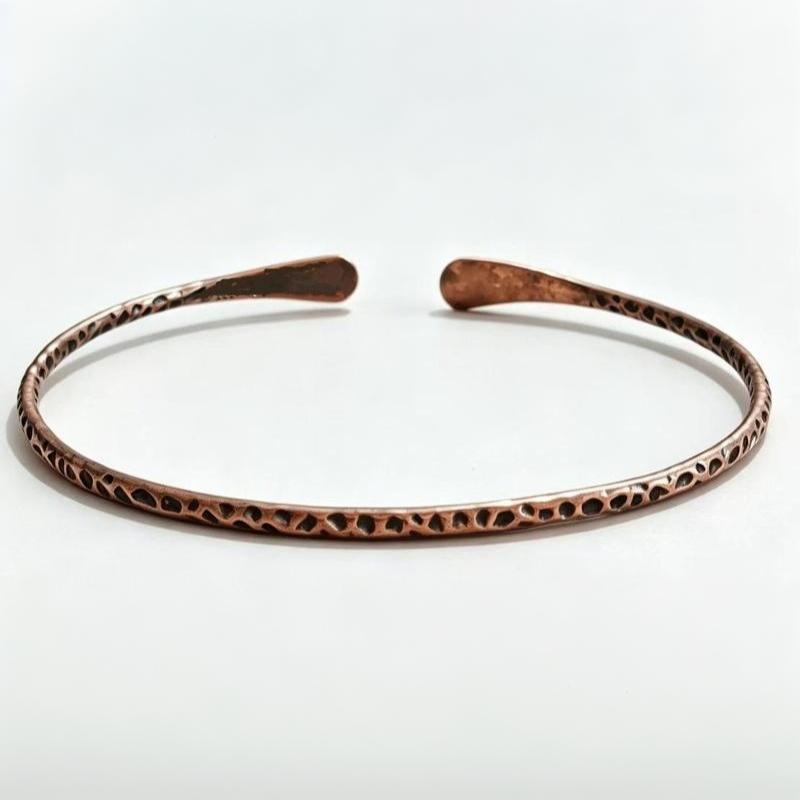Pure Copper Cuff Bracelet Hypoallergenic Fashion Design Smooth Vintage Finish for Trendsetters Daily Street Wear