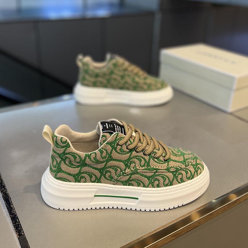 Herbst Freizeit Niedrige Schnürschuhe Weiche Sohle Leichte Kleine Weiße Board-Schuhe Schnürung Sportlich Persönlichkeit