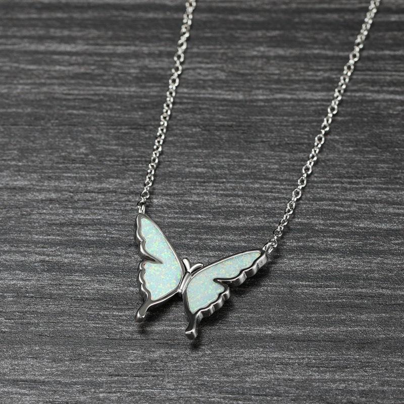 European, American and Korean Niche Platinum White Opal Butterfly Necklace Women's Versatile Collarbone Chain