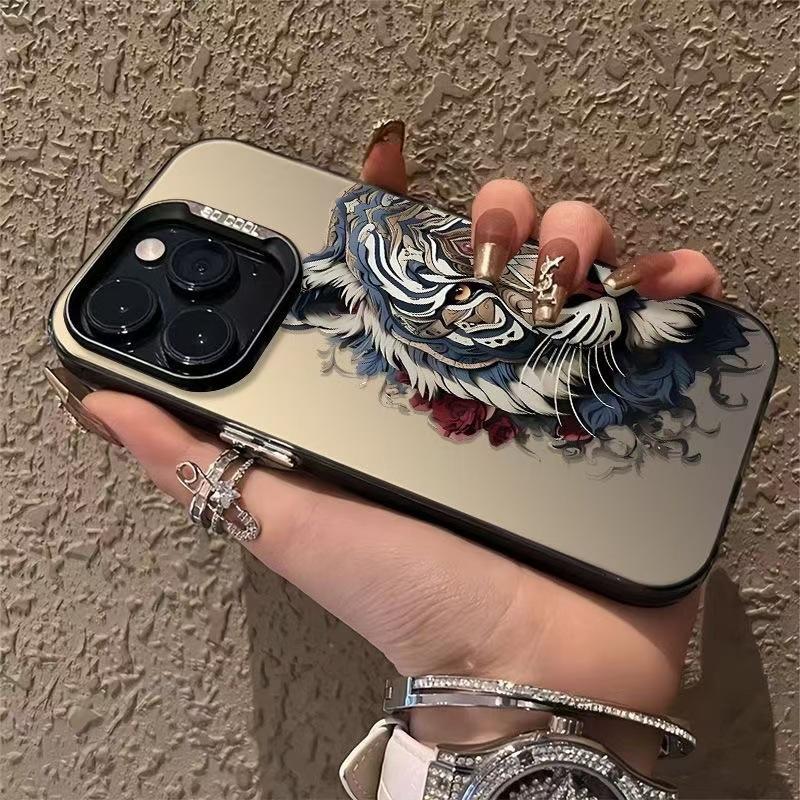 Guochao Tiger Is Suitable for Apple 16Promax Mobile Phone Case iPhone15Pro Advanced 14Pro New 17 Ideas