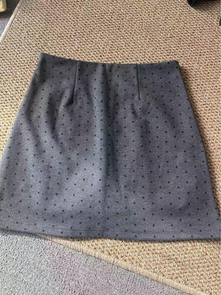Petite Elegant High-Waisted Grey Wool Blend A-Line Mini Skirt for Women - Slimming Autumn/Winter 2026 Style