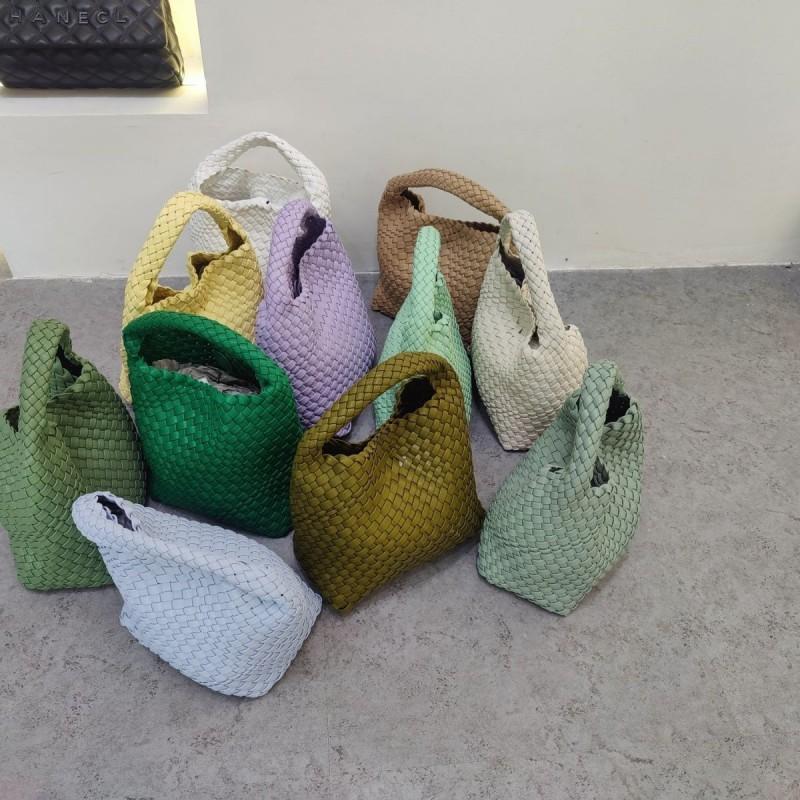 Yi Jinyuan Hand-woven Bag 2023 Small Handbag Cross-section Group Light Luxury Women's Handheld