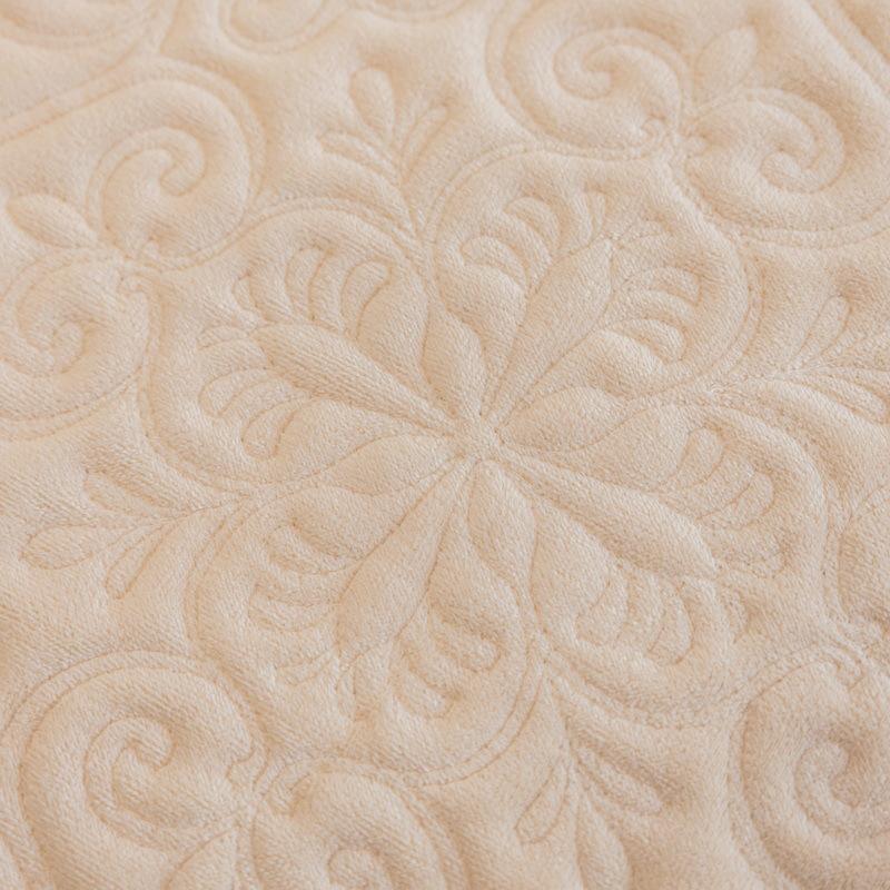 Crystal Velvet Sofa Cushion Winter Winter Embroidered Anti-Slip Leather Sofa Cover Cover Cloth New Thickened Plush