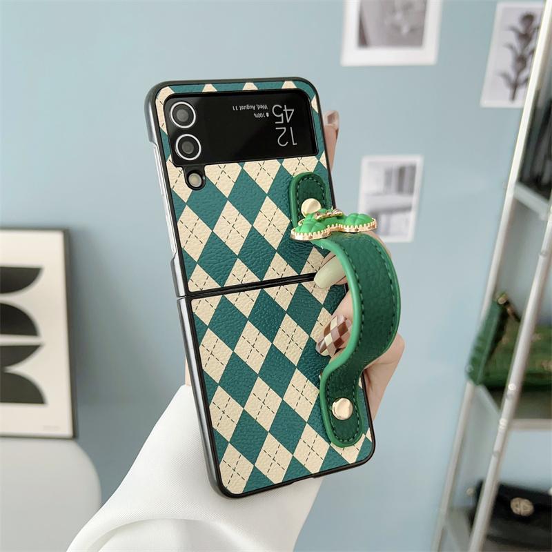 Niedliche Leder-Armband-Telefonhülle für Samsung Galaxy Z Flip 4 3 5 Abdeckung kariertes Muster Schutzhüllen für Flip5 Flip3 Flip4 5G
