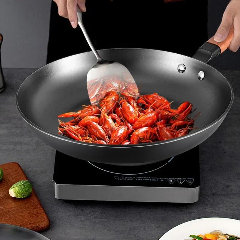 Cast Iron Frying Pan,Non Stick Pan Fried Steak Wok Uncoated  Pot Kitchen Cookware For Gas Stove and Induction Cooker