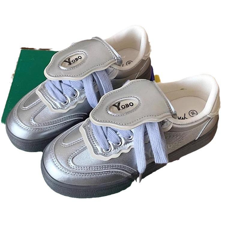 Stříbrné německé tréninkové boty dámské 2025 léto nové niche designový smysl retro platforma sportovní ležérní boty prodyšné plátěnky