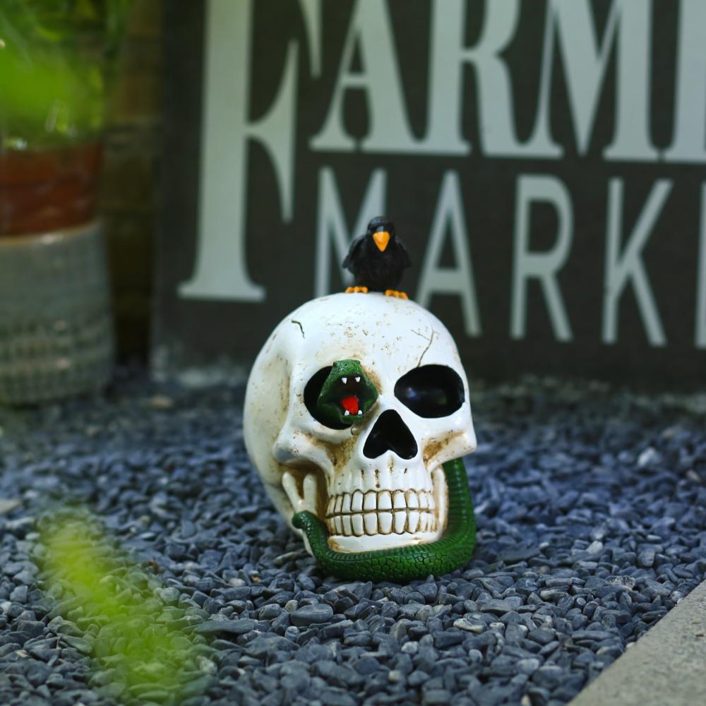 Halloween Skull Statue Creative Vintage Resin Skeleton Figurine Gothic Crow Skull Statue Halloween Home Party Desktop Decoration