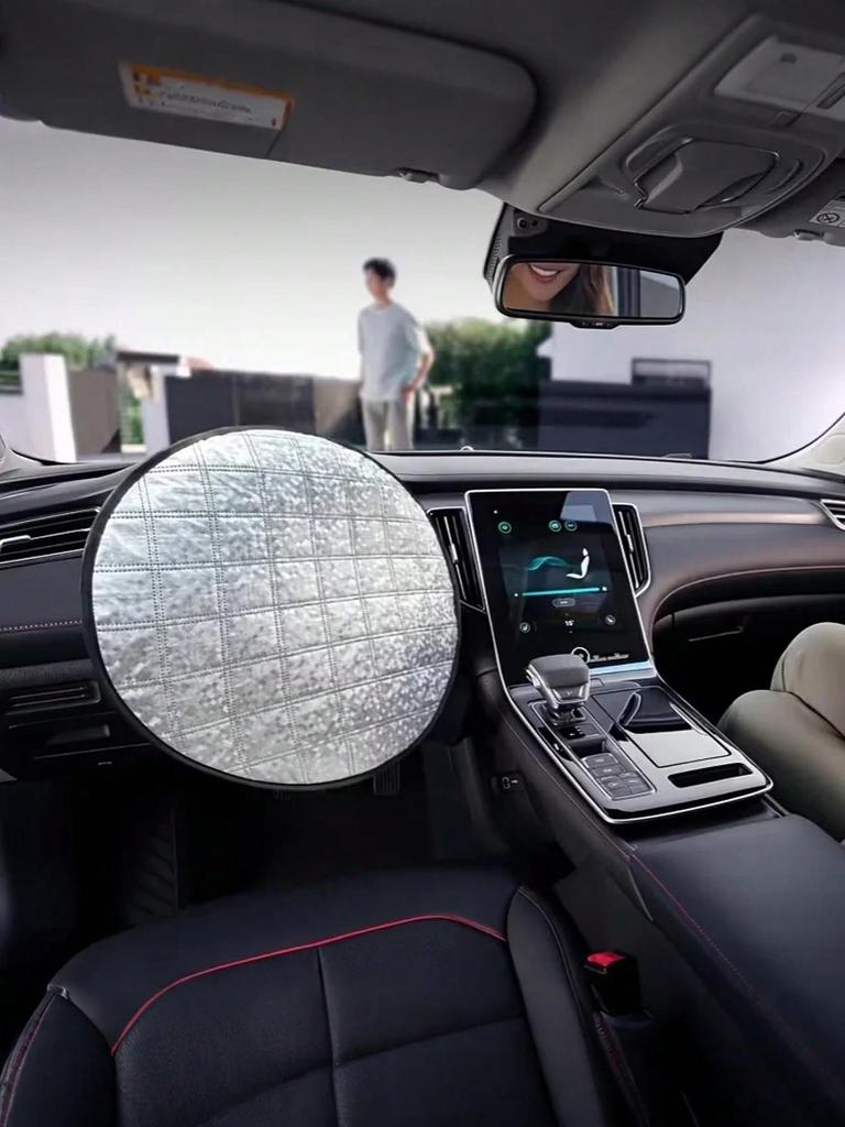 Universal Car Steering Wheel Sun Visor - Sun & Heat Insulation, Anti-Glare, Fits All Cars