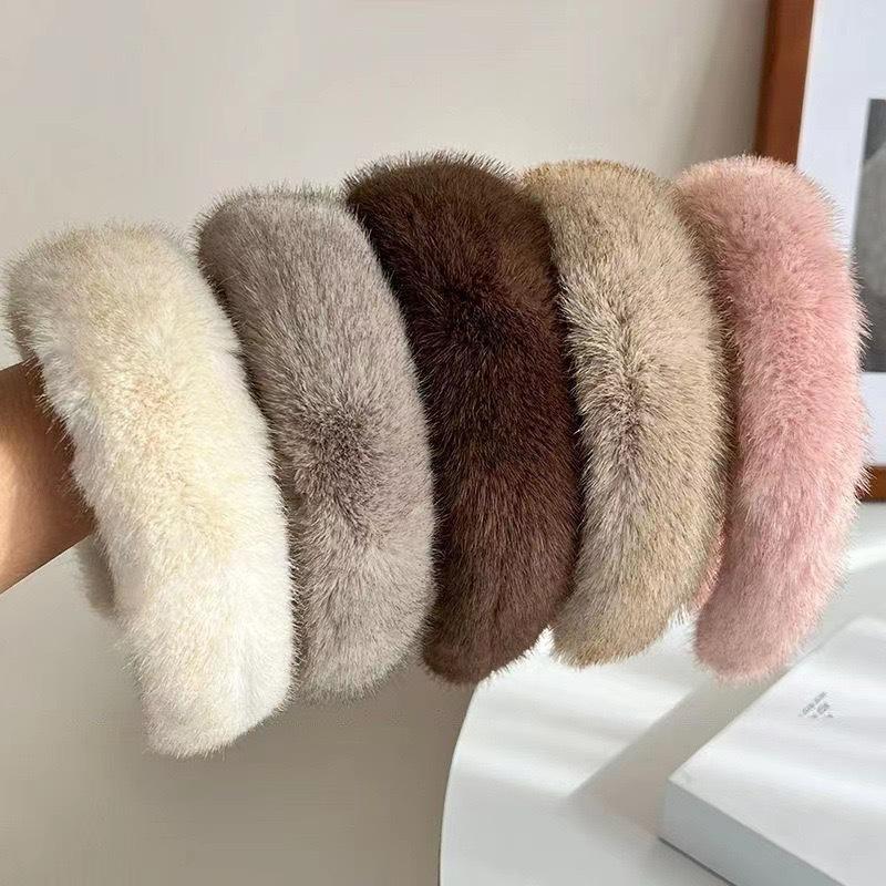 Solid Color Widen Thicken Hair Bands Women Girls Sweet Versatile Soft Fluffy Furry Hair Hoops Winter Hair Accessories Gifts