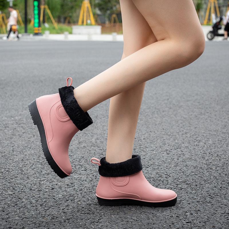 Korean Style Women's Low-Cut Non-Slip Rubber Rain Boots - Fashionable, Short, and Warm