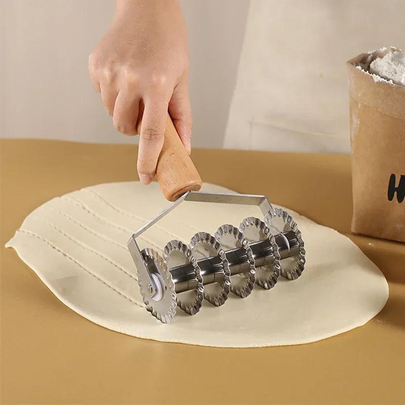 Stainless Steel Manual Noodle Pasta Maker Roller Cutter Wooden Handle Machine Pressing Pizza Dough Knife Kitchen Helpers Tools