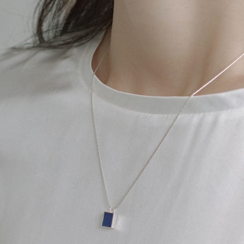 Pinaf Square necklace _ blue