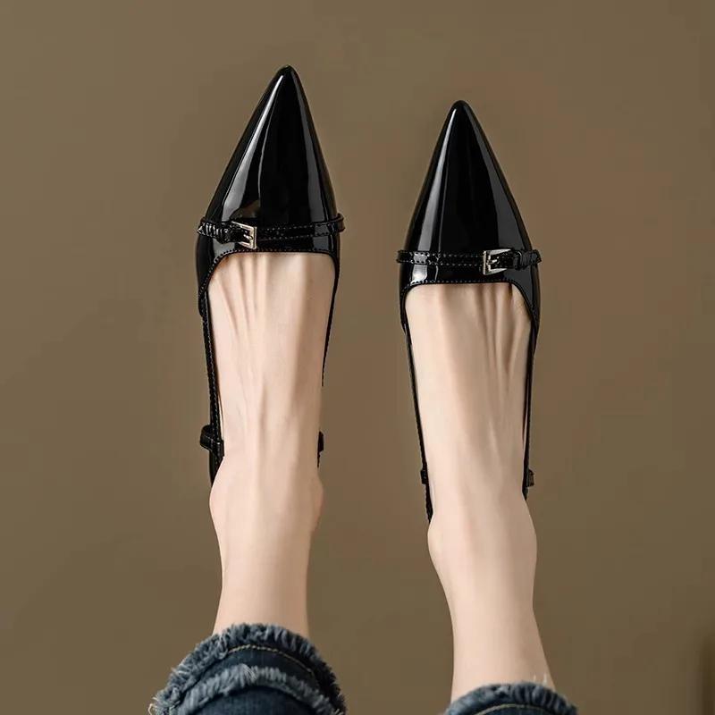 2026 New Summer French Wine Red Pointed Patent Leather Mid-heel Overhead Sandals for Women Retro Skinny Heel Slingback Pumps