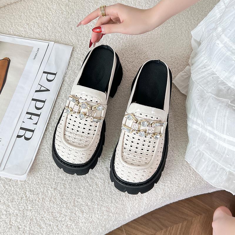 

Баотоу маленькие кожаные туфли женские летние дышащие сетчатые одинарные туфли толстая подошва толстый каблук на одной педали сетчатая пряжа 43 абрикосовый