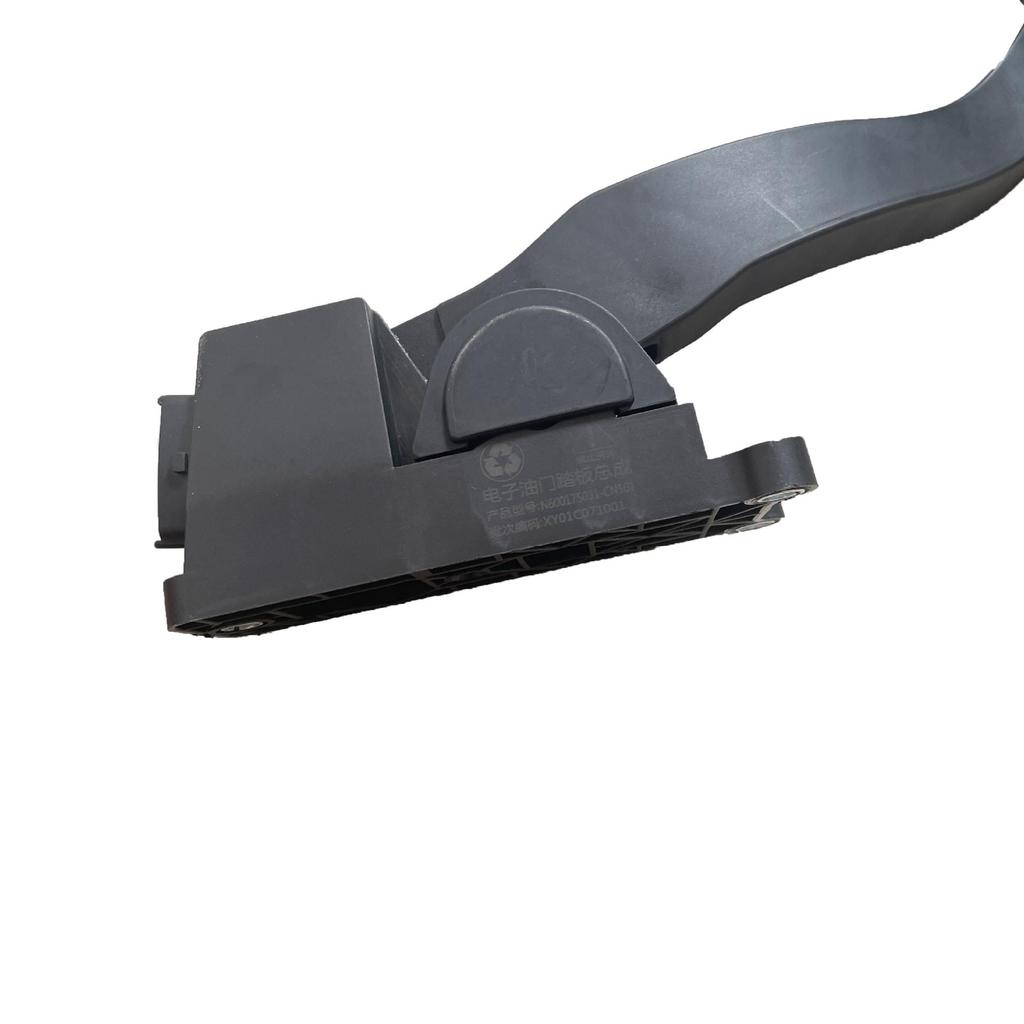 Iveco N600175031-CN501 Yuejin Xiaofuxing X101 Electronic Throttle Pedal