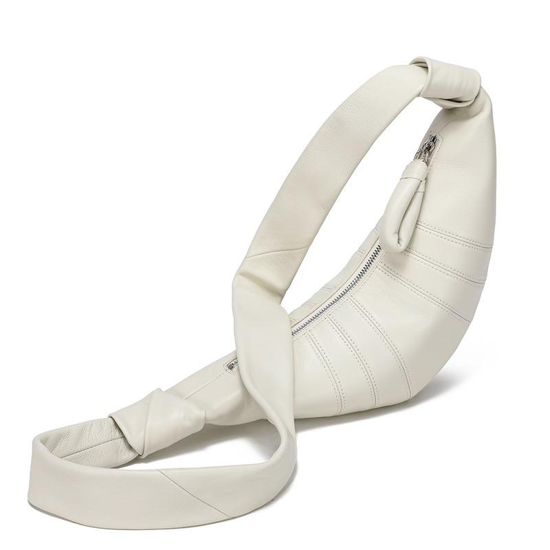 

Fashion sheepskin bag messenger bag women s versatile commuter croissant bag new trend niche design shoulder bag