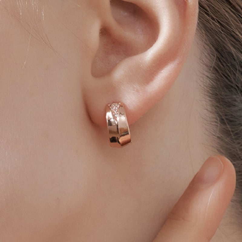 GEIGER Jewelry 14K GF Triangle Stone One-Touch Earrings GIGFEE003