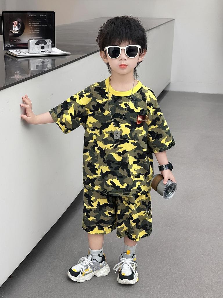 2026 Trendiges Silber-Camouflage Kurzarm-Sport-Zweiteiler-Set für Kinder