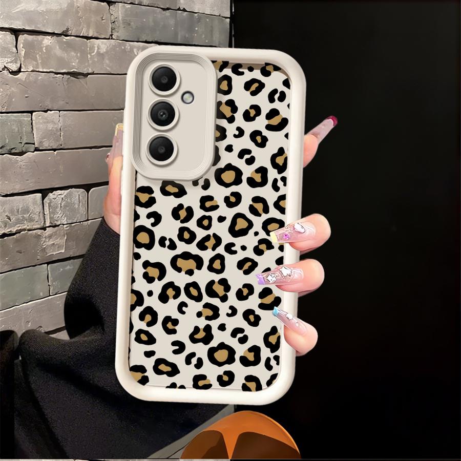 Case for Samsung Galaxy A50 A13 A30 A15 A11 A06 A12 A07 A05 A20 A16 A04 A17 A14 Phone Cover Leopard Print Art