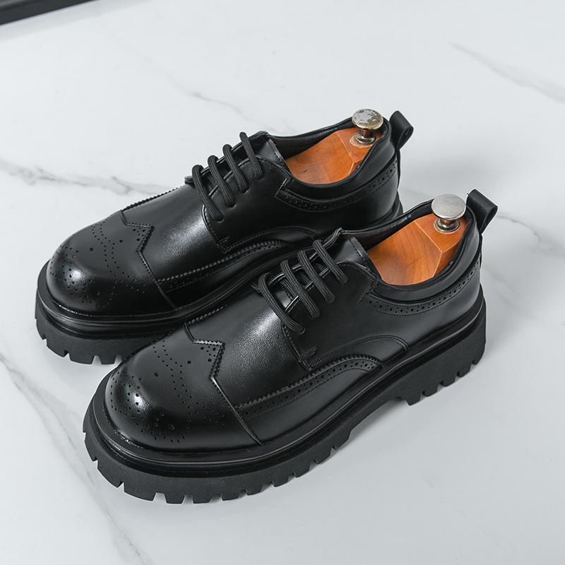 Herren Business Lederschuhe große Größe Außenhandel neue Herren Britischer Stil Plateau Lederschuhe Modetrend Freizeitschuhe