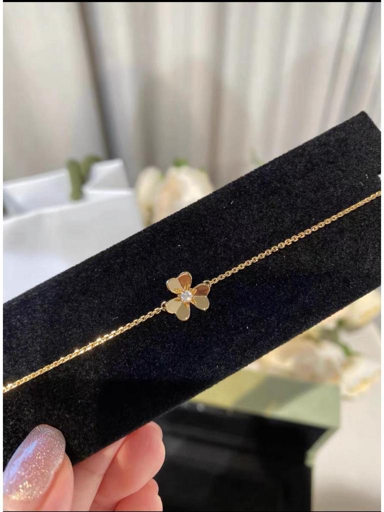 18k Rose Gold Diamond Clover Necklace & Three-Leaf Clover Earrings Set