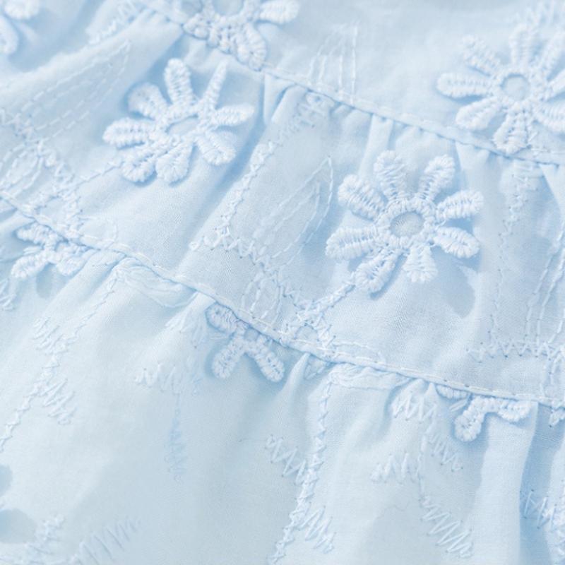 Spring and summer thin daisy skirt lace collar cat and dog clothing two-legged casual wear