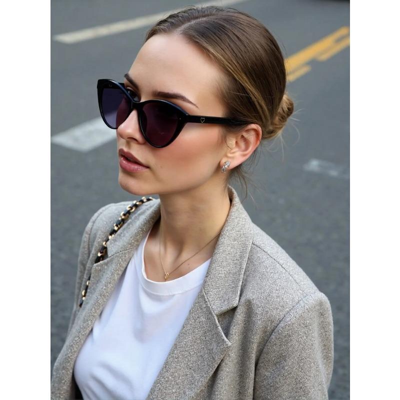 New cat eye sunglasses fashionable European style trendy big face slim glasses for women